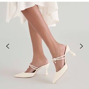 Klaire Pearl Heels in White Leather - Dolce Vita